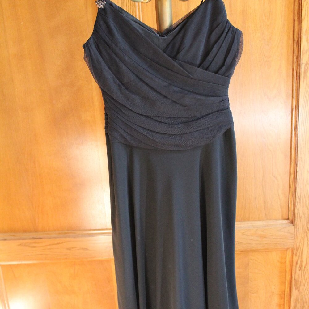 Women's Dress  Size 4 Evan-Picone  Cocktail dress Black Evening dress